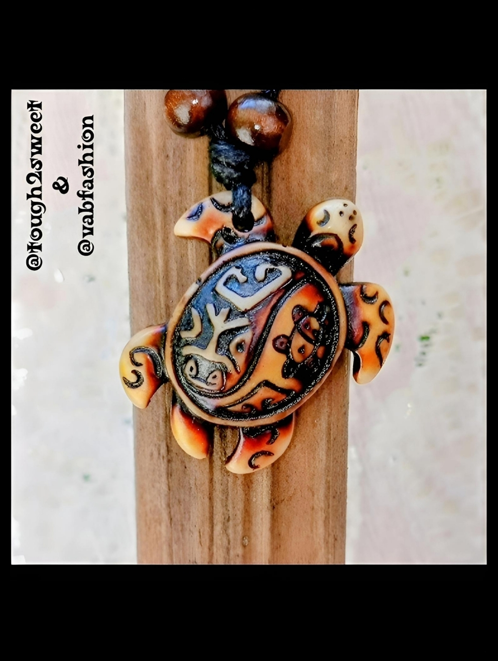 🆕️ARTISAN CARVED RESIN TURTLE ADJUSTABLE NECKLACE (A9) GIFT BOXED